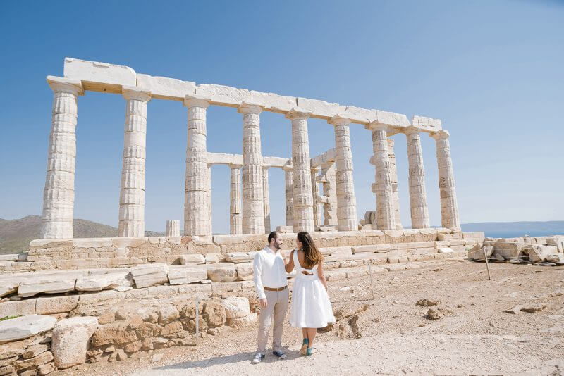 couple at greece